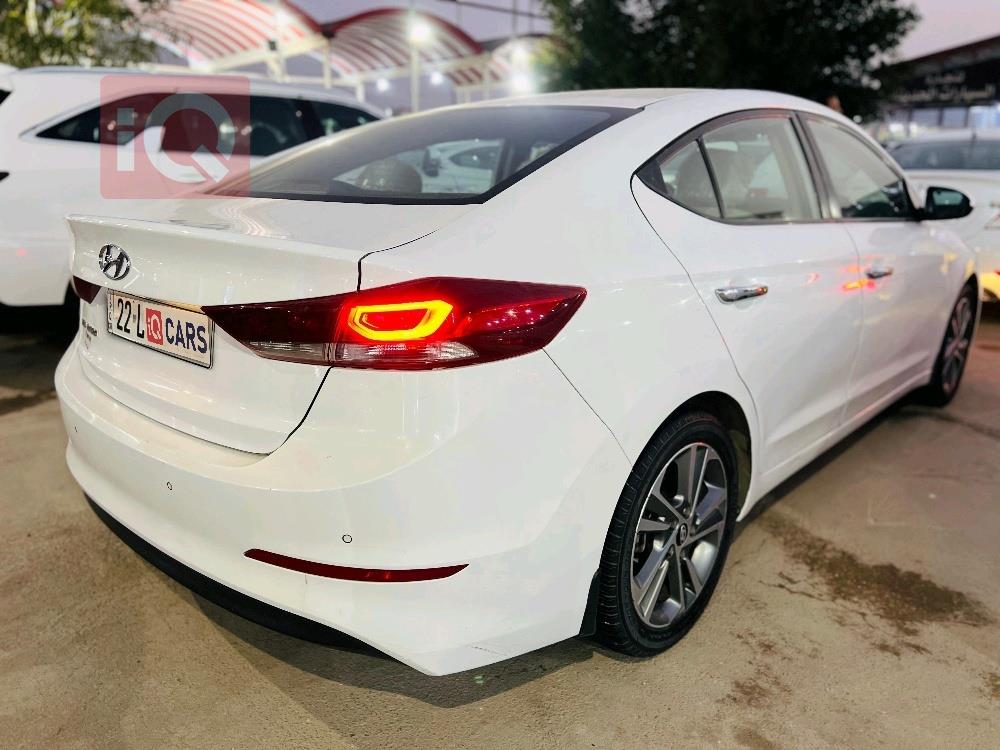 هيونداي النترا